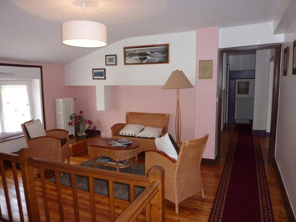 Chambres D'Hotes La Corne Aux Vaches Frétigney-et-Velloreille エクステリア 写真